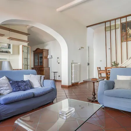 Διαμέρισμα Bright Last-floor With Terrace *