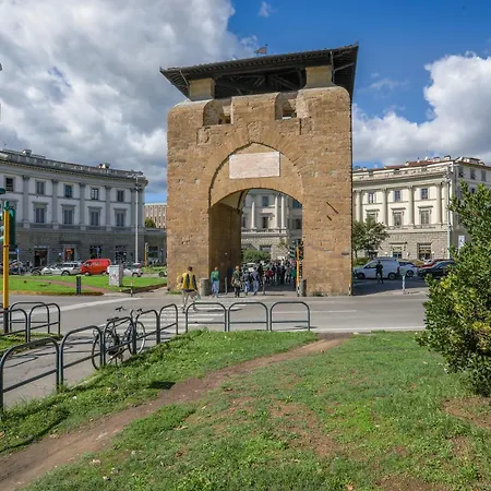 Διαμέρισμα Bright Last-floor With Terrace