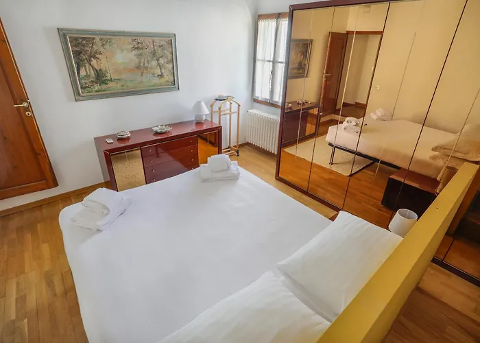 Bright Last-floor With Terrace