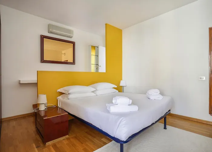 Bright Last-floor With Terrace Апартаменты